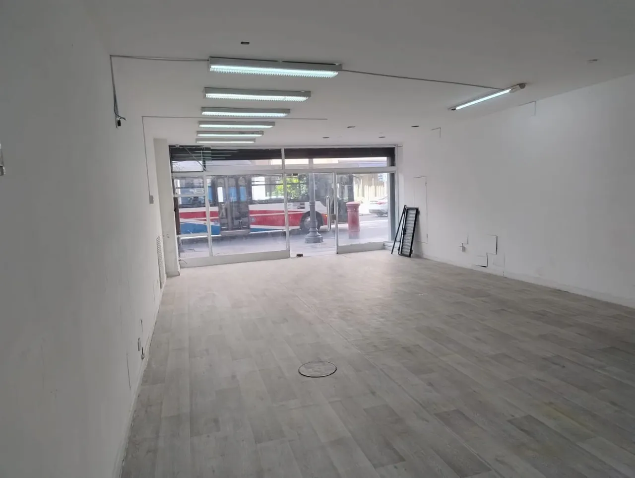 Local Comercial en AV CORDOBA 600