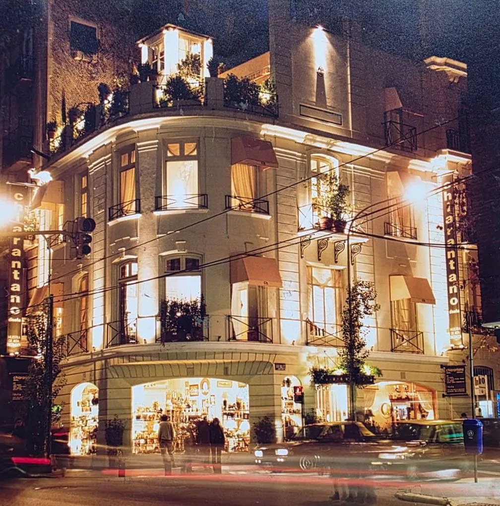 Edificio en Arenales 2100