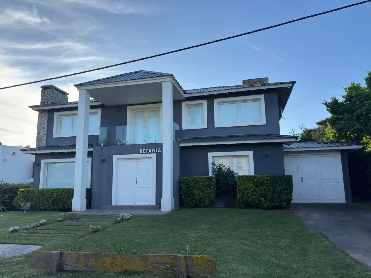 Casa en De Las Burriquet 2700