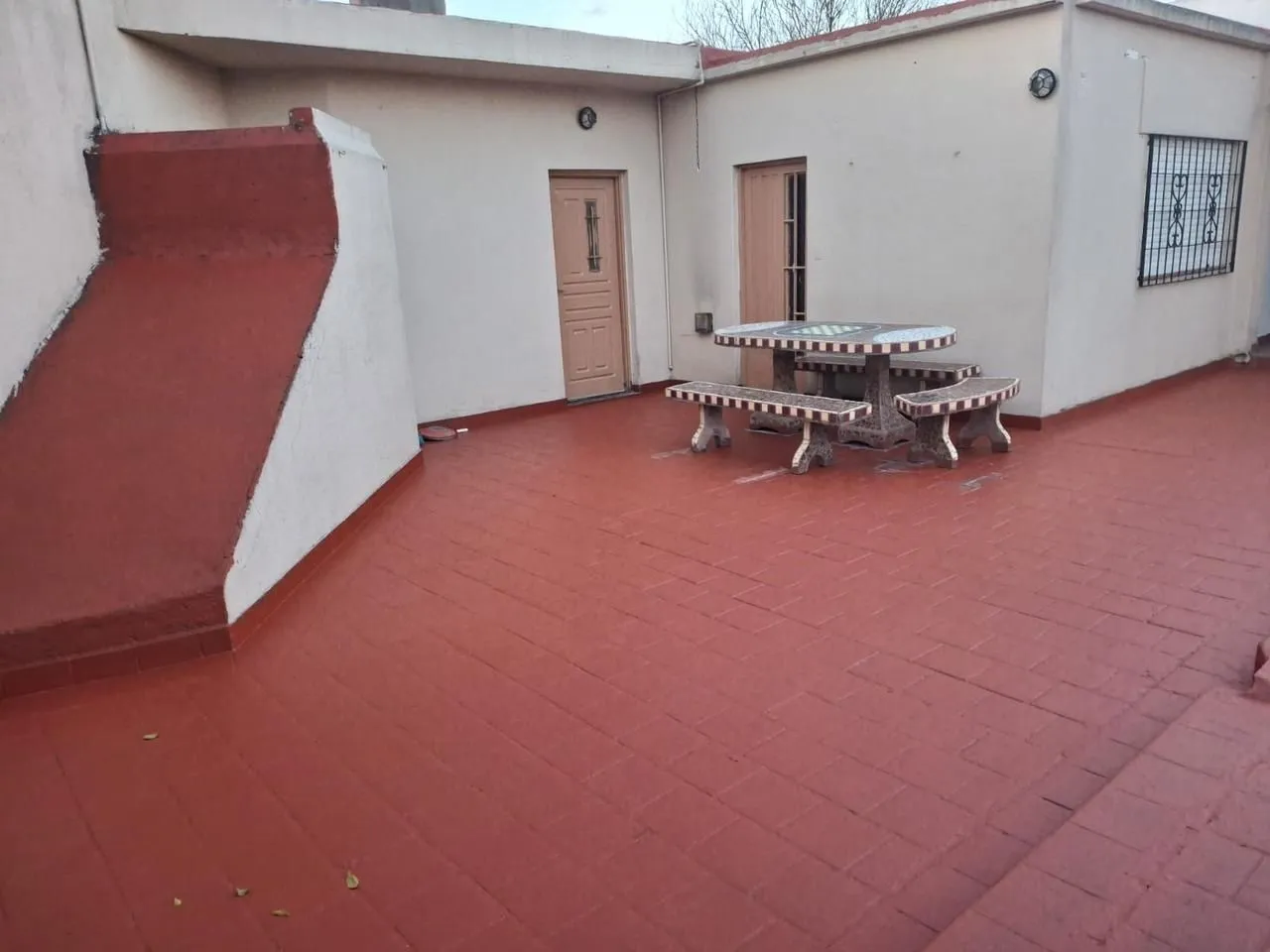 Departamento en Esteban Merlo 5800