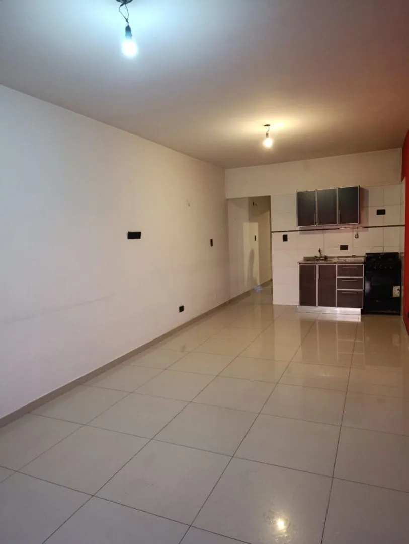 Departamento en DEL CAMPILLO 2500