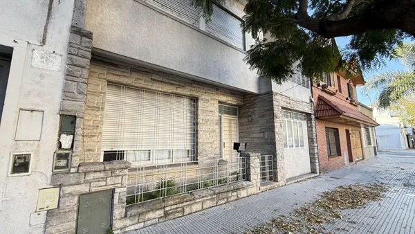 Local Comercial en Vallejos 4400