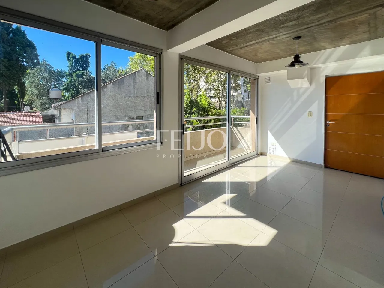 Departamento en Aristobulo del V 100
