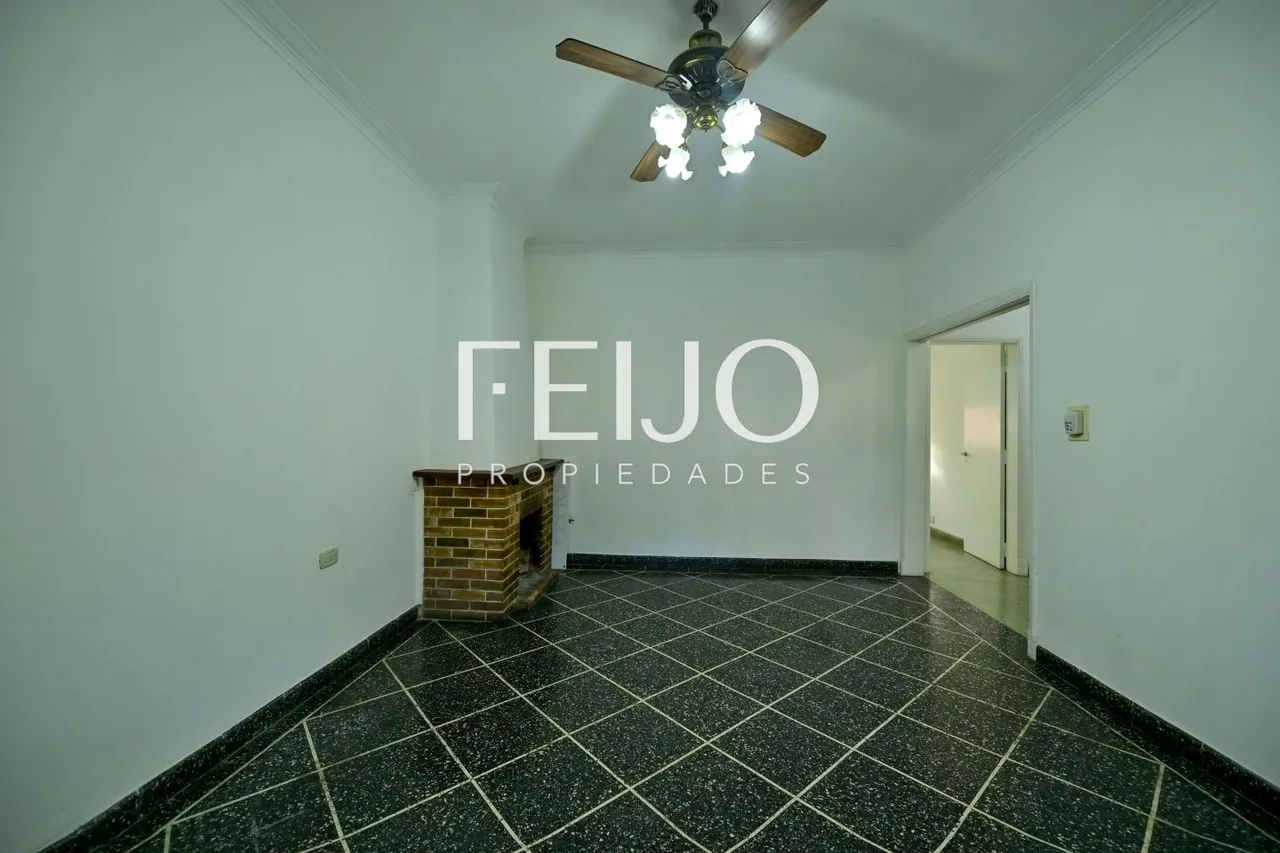 Casa en JORGE NEWBERY 100