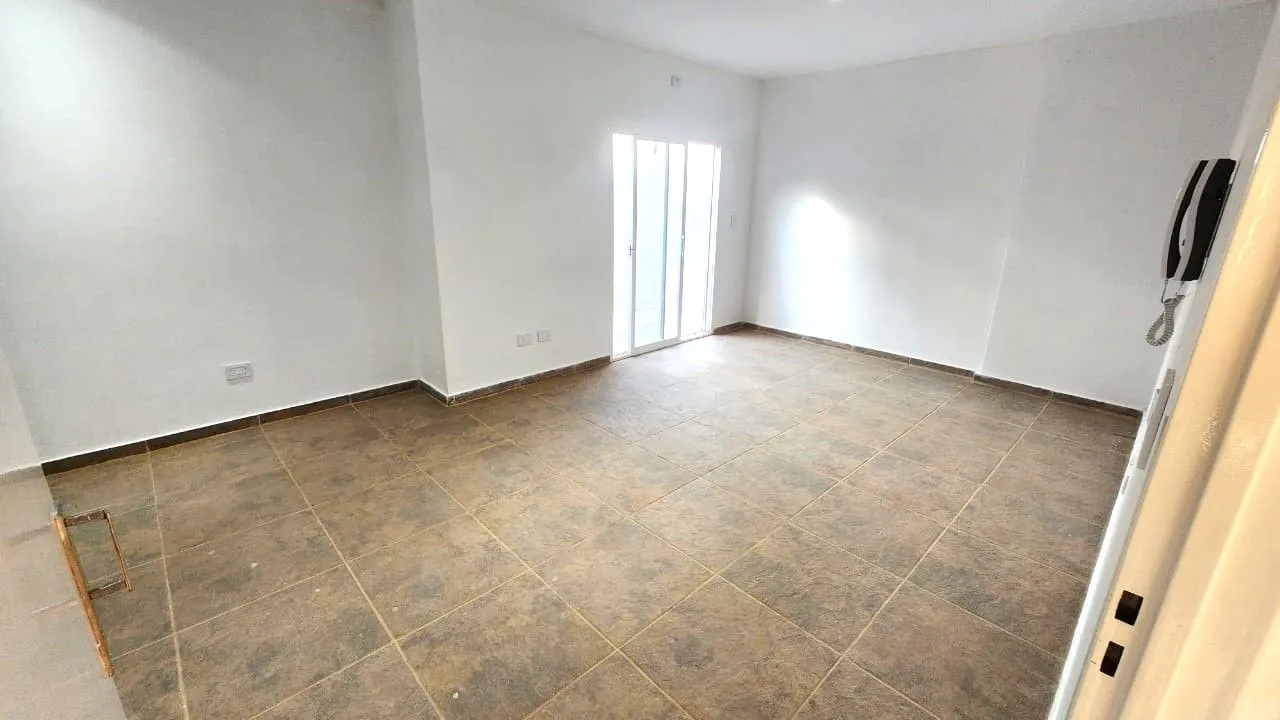 Departamento en LA CAUTIVA 6600