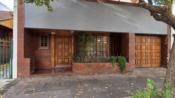 Casa en guamini 1200