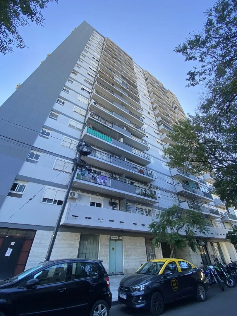 Departamento en DONADO 800