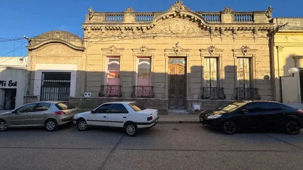 Casa en Sarmiento 529 50