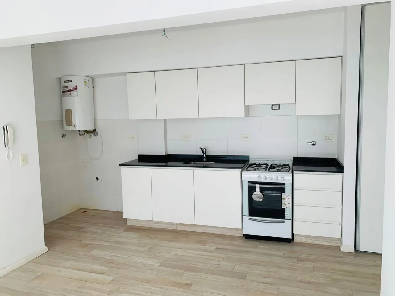 Departamento en BEYROUTH 4900