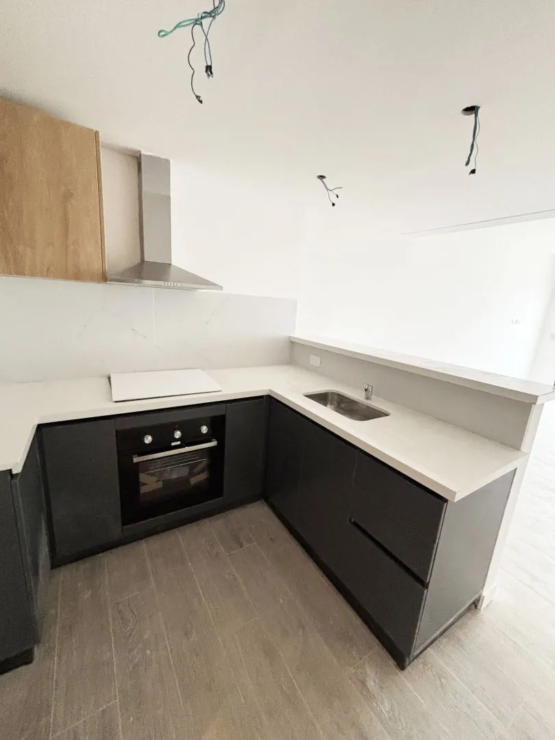 Departamento en Av. Independenci 2500