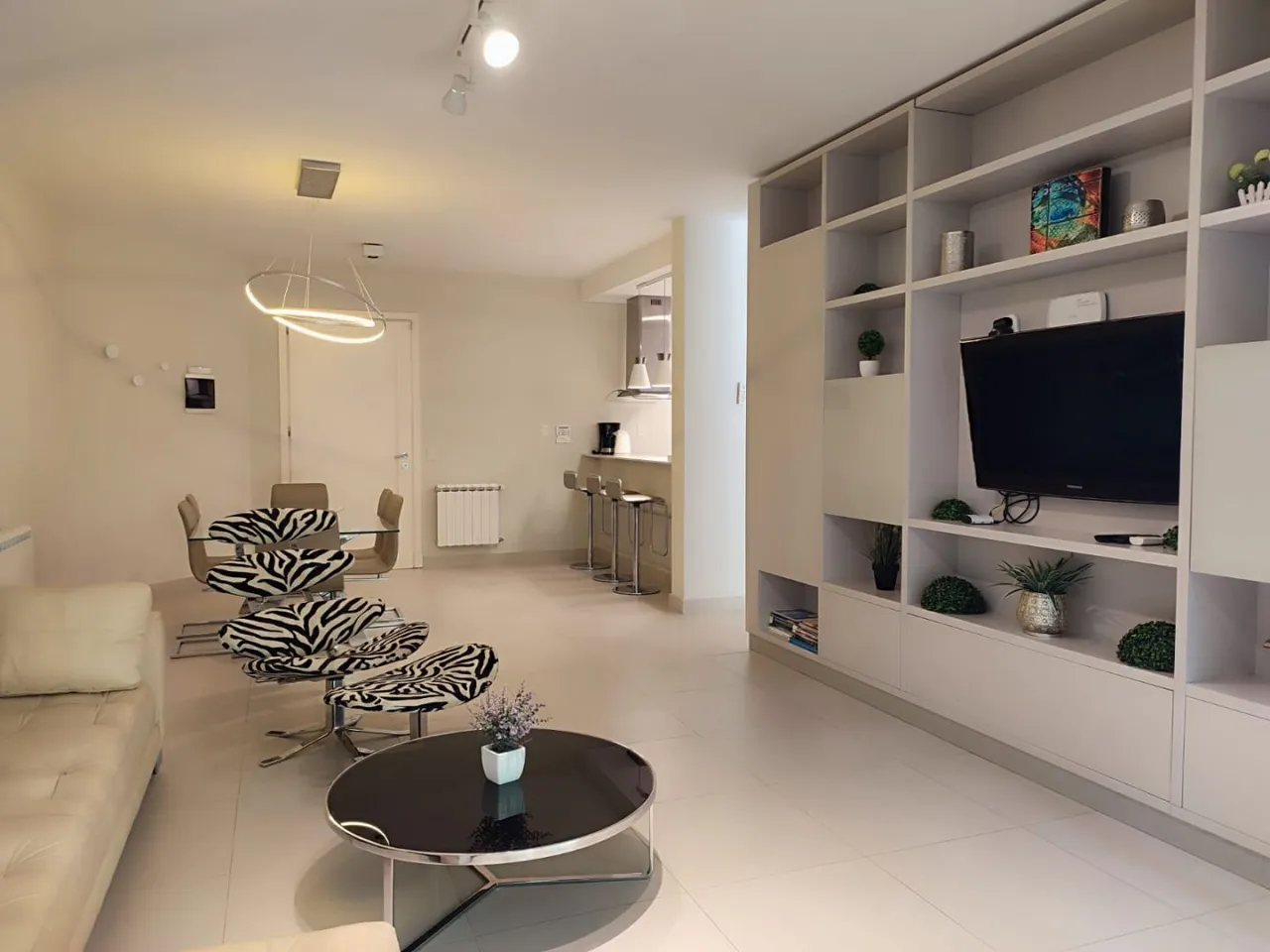 Departamento en Avellano 200