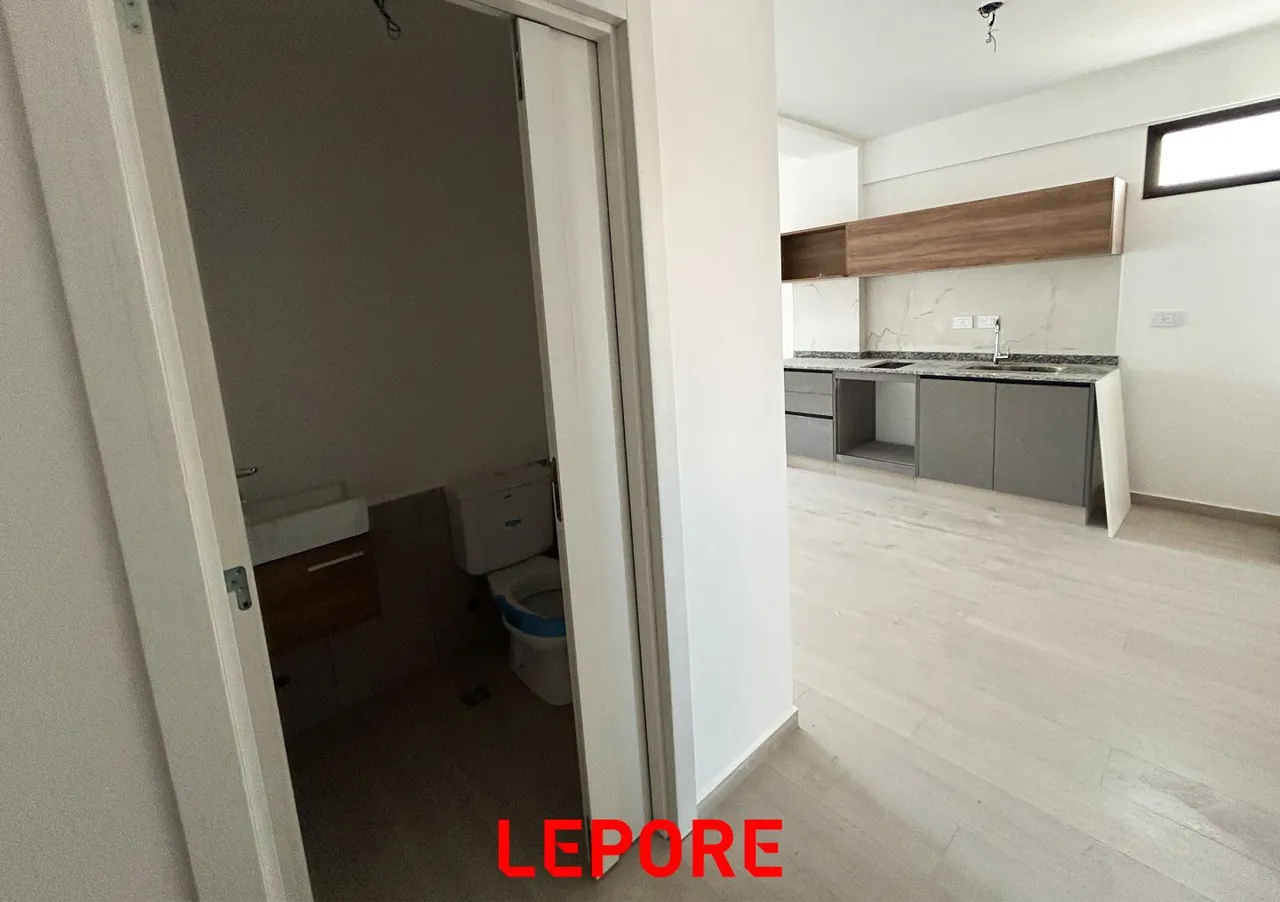 Departamento en AV. SCALABRINI O 300