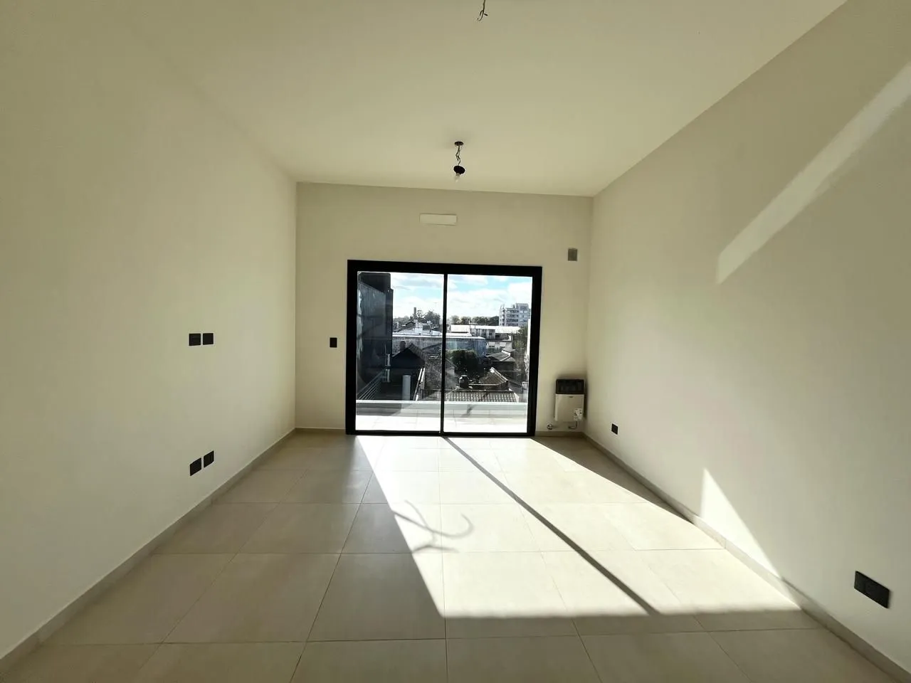 Departamento en Av Balbin 400