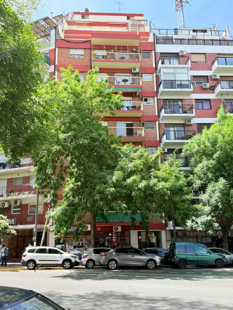Departamento en Guevara 600