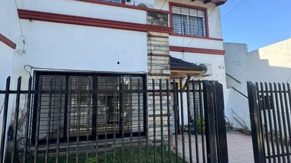 Casa en Chacabuco 1100