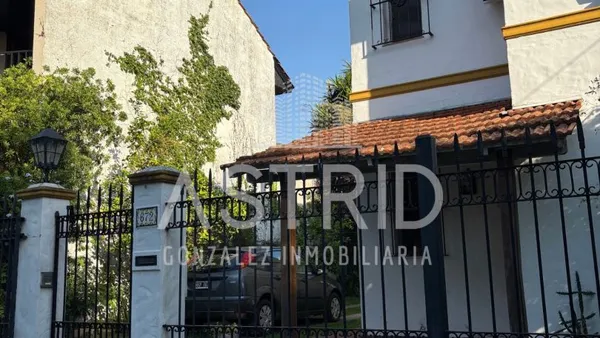 Casa en Maximino Perez 600