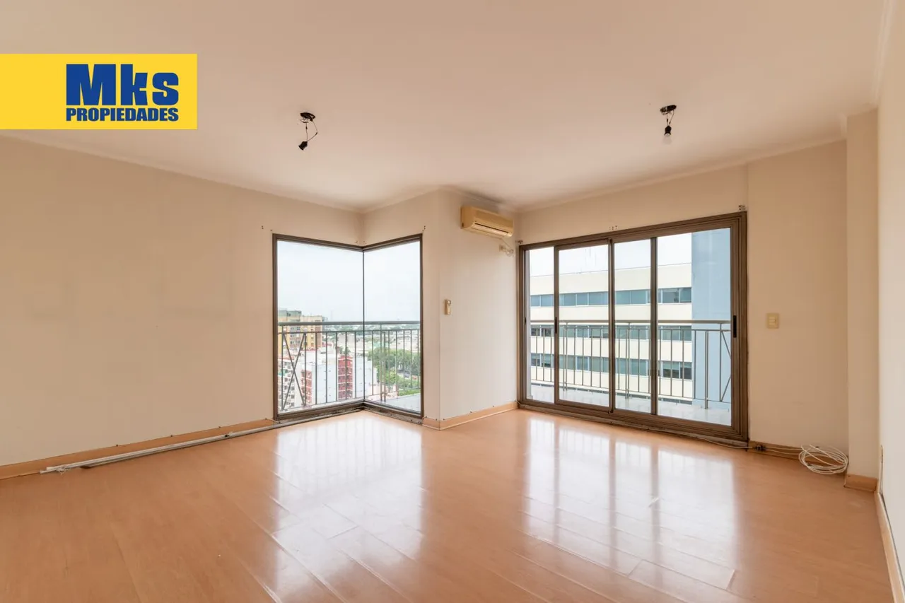 Departamento en Av Montes de Oca 500
