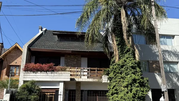 Casa en PUEYRREDON 700