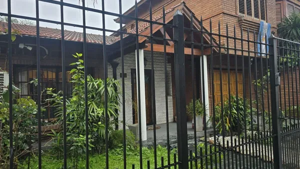 Casa en LAFINUR 3100