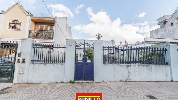 Casa en José León Cabe 3900