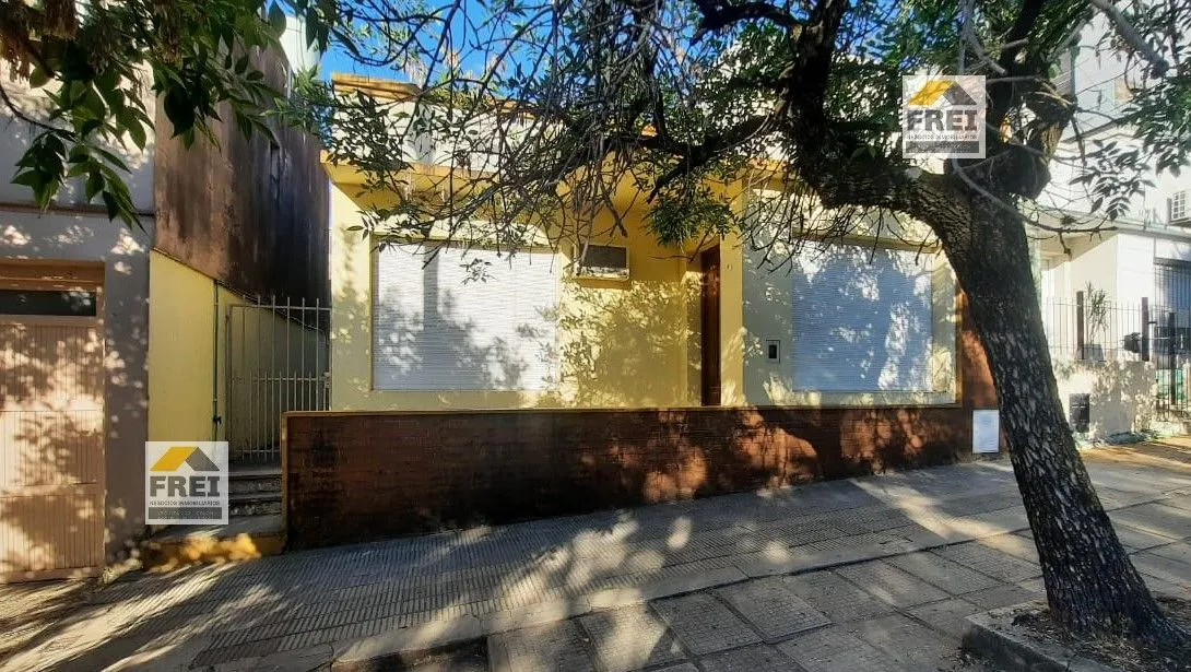Casa en Balcarce 100