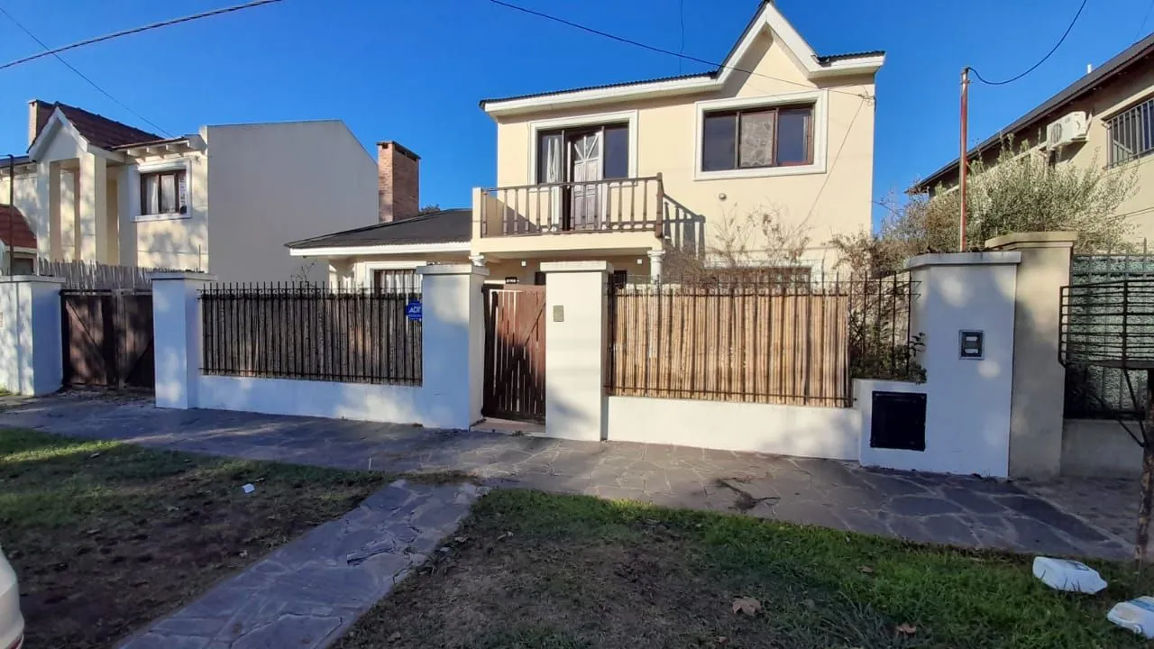 Casa en calle 485