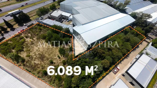 Lote en Colectora Sur Ac 8900