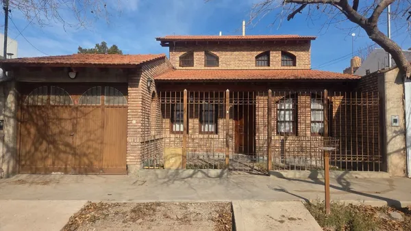 Casa en El Portillo 1100