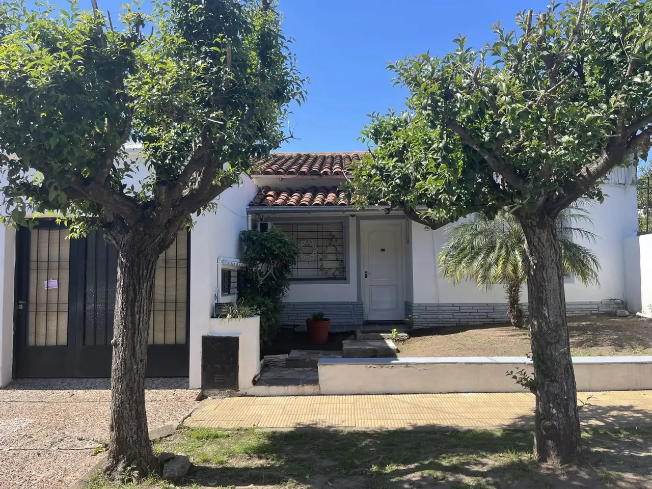 Casa en Avellaneda 2400