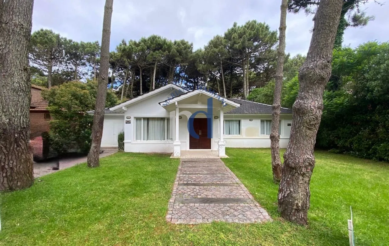 Casa en Penelope 3700