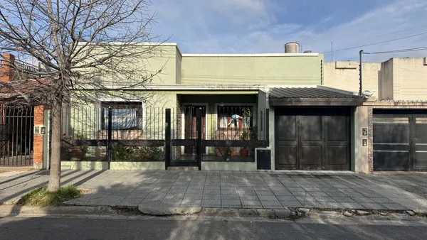 Casa en Albariños 2600