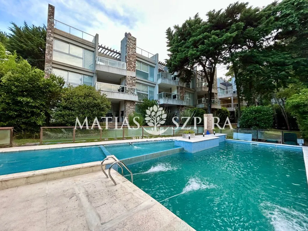 Departamento en Guillermo Hudson 100