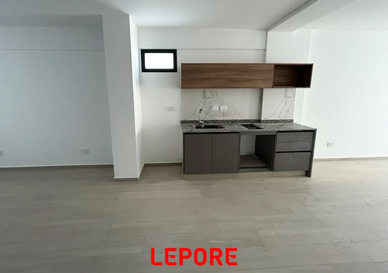 Departamento en AV. SCALABRINI O 300