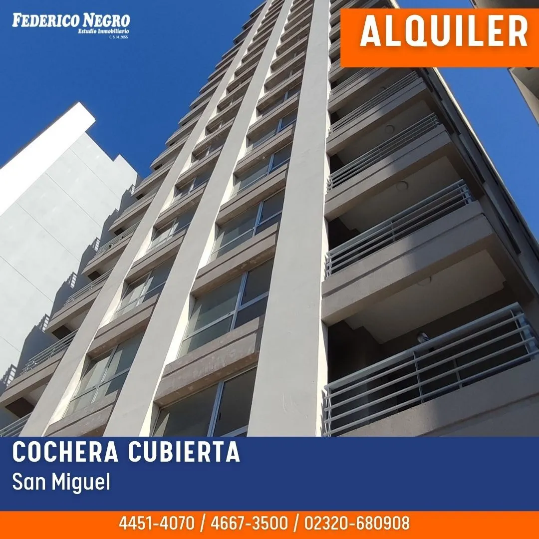 Cochera en Angel Delia 1000