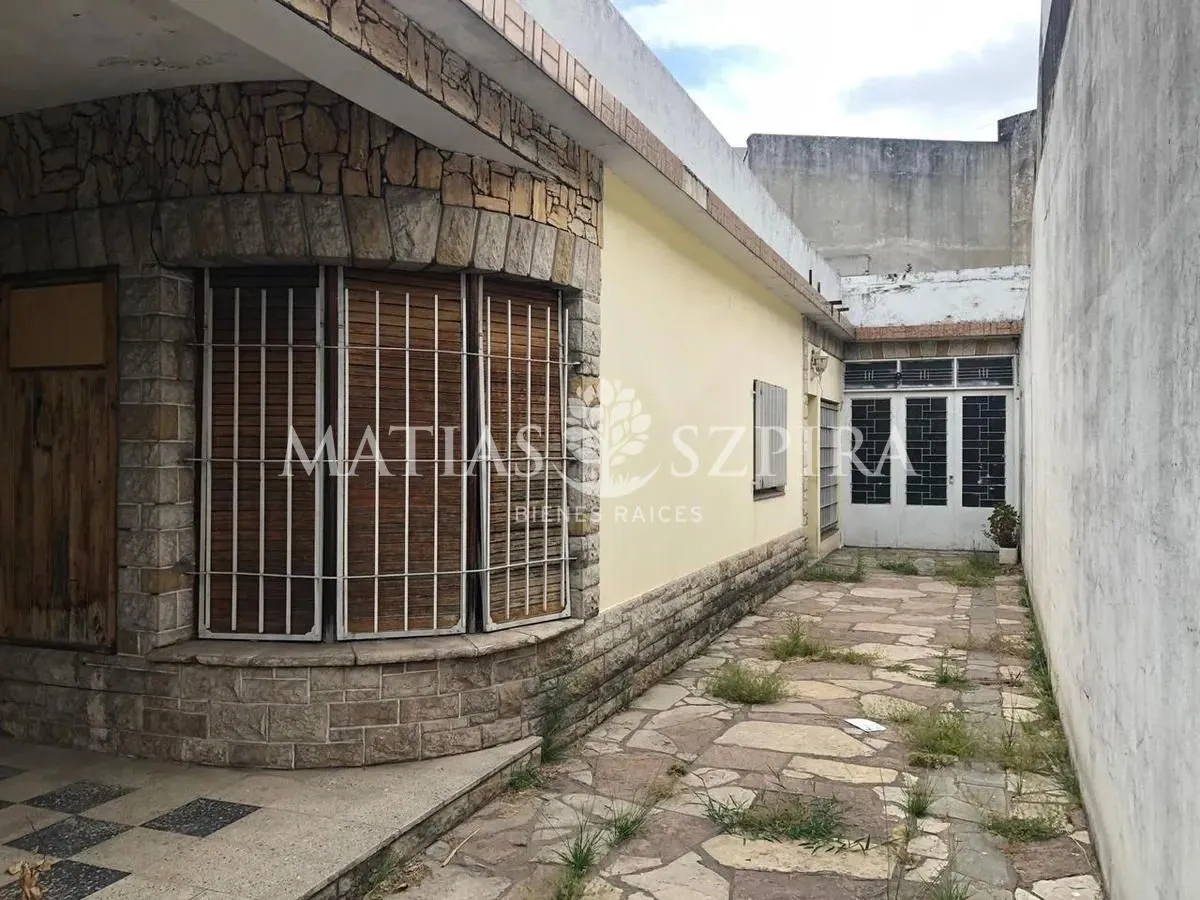 Casa en Figueroa Alcorta 2100