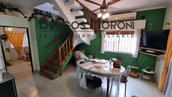 Casa en CANGALLO 100