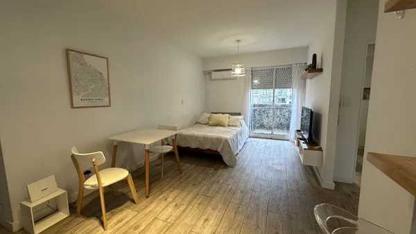 Departamento en AGUERO 2200