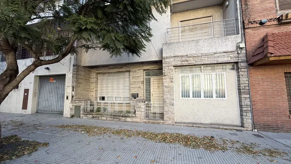 Casa en Vallejos 4400
