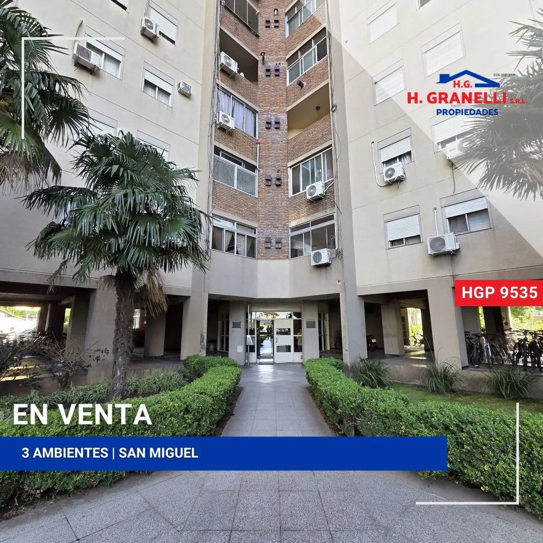 Departamento en Cnel. Charlone 600