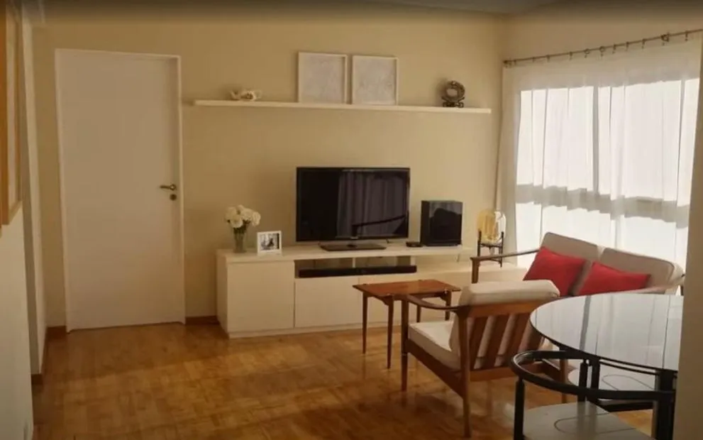 Departamento en Manuela Pedraza 2000