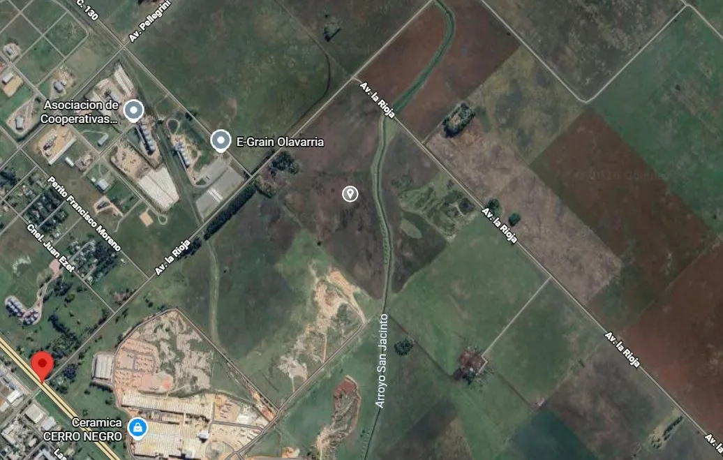 Lote en Av. La Rioja