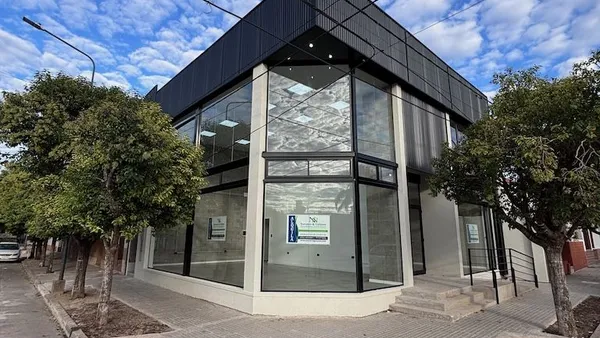 Local Comercial en Manuel Ocampo 1100