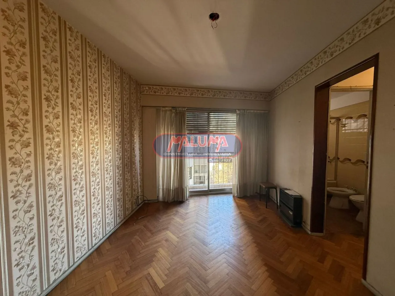 Departamento en Av Rivadavia 10700