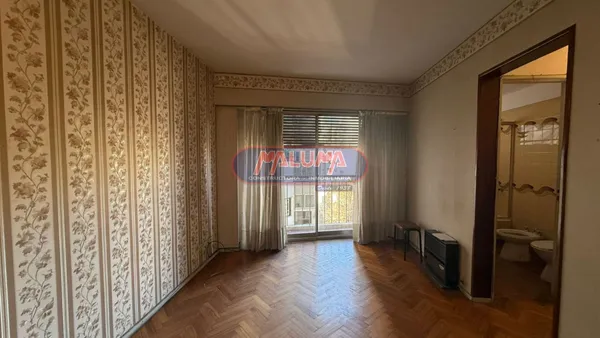 Departamento en Av Rivadavia 10700