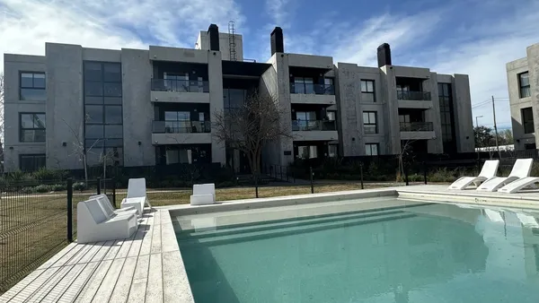 Departamento en Av. Ricardo Roja 8200