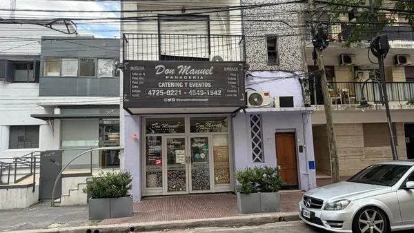 Departamento en AV PERON 1000