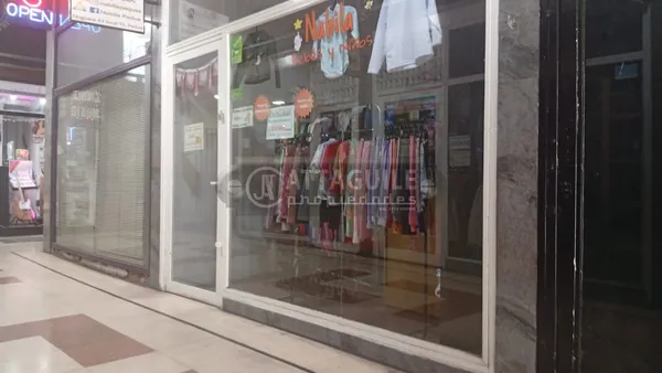Local Comercial en NOGUERA 100