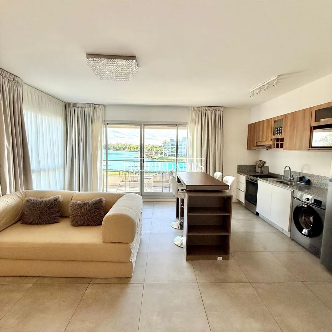 Departamento en Lagoon Pilar 1100