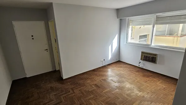 Departamento en Av San Martin 2500
