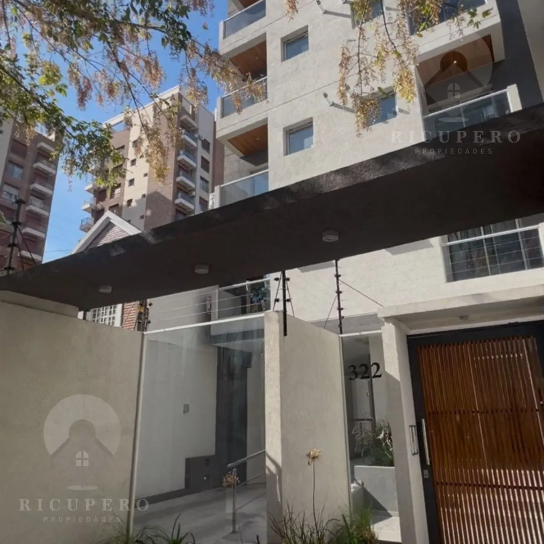 Departamento en Alvear 300